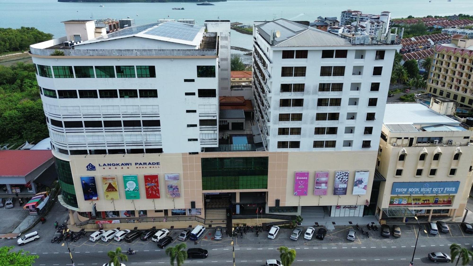 Hotel Langkasuka Express Kuah Exterior foto